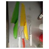 Kitchen Knives Lot: Zyliss, Pampered Chef