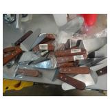10ï¿½" Pie Servers with Wood Handles