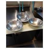 3 Stainless Steel 11x3in Mixing Bowls