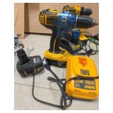 DeWalt 18V Cordless Drill Set with Charger