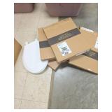 Toilet Seats, White, 4 Packaged