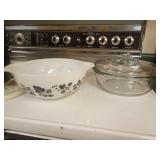 Pyrex Mixing Bowl and Corning Ware Casserole