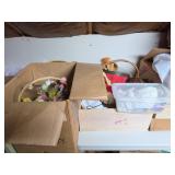 Seasonal Decorations and Baskets
