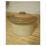 Stoneware Crock With Lid, 11x7 Inches