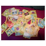 Pokï¿½mon Trading Cards Lot