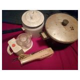 Kitchenware with Black+Decker Chopper and GE Elect
