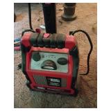 Black & Decker 500 Amp Jump Starter
