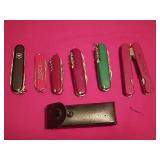 6 Multi-Tools and Knife Set with Case