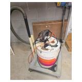10 Gallon Shop Vacuum with Hoses