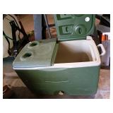 Rubbermaid Green Rolling Cooler With Handle