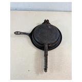 Griswold No. 8 Cast Iron Waffle Iron 1908