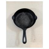 Vintage Griswold Cast Iron Skillet, Worn Mark
