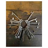 22 Steel Barrel Keys on Loop