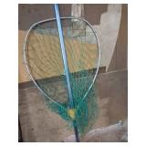 Large Extendable Fishing Net With Metal Frame
