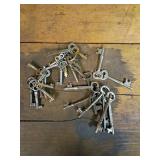 Antique-Style Metal Skeleton Keys