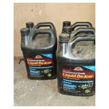 4 Pennington Commercial Liquid De-Icer Jugs