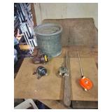 Vintage Fishing Reel Lot With Minnow Bucket