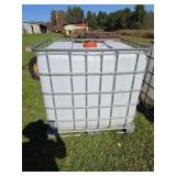 Schutz 265 Gallon IBC Tote Tank