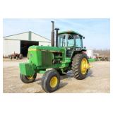 JOHN DEERE 4440 CAB TRACTOR