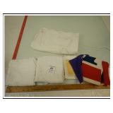 VINTAGE TABLE CLOTH AND LINENS