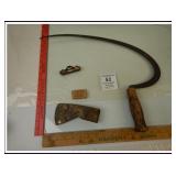 VINTAGE AXE HEAD-LEVEL-RAZORS AND BLADES