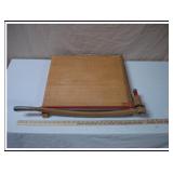 VINTAGE INGENTO PAPER CUTTER - 18 1/2' X 18 1/2'