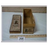 VINTAGE BOY SCOUT STOCKINGS BOX - 20TH CENTURY