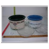 TWO VINTAGE RIVAL CROCKPOTS