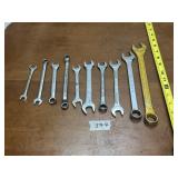 LOT OF WRENCHES