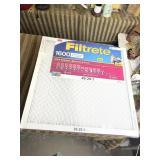 BRAND NEW 4 PACK 25X25X1 AIR FILTERS