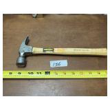WORKFORCE 10OZ. CLAW HAMMER WOOD HANDLE