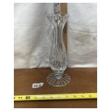 CLEAR GLASS VASE