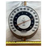 VINTAGE OHIO WALL HANGING THERMOMETER