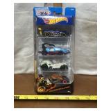 (NEW IN PACKAGE) HOTWHEELS HALLOWEEN 4-PACK