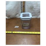 1.1L STORAGE CONTAINER WITH LOCKING LID