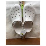 BRAND NEW IN PACKAGE CROCS SIZE 10-12