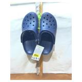 BRAND NEW IN PACKAGE CROCS SIZE 7-9
