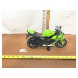 TOY KAWASAKI NINJA MOTORCYCLE