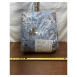 NEW IN PACKAGE AREA RUG