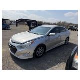 2013 Hyundai Sonata Hybrid