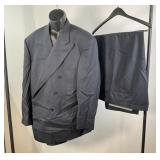 Riserva Menï¿½s Suit