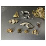 Vintage Brooches and Lapel Pins