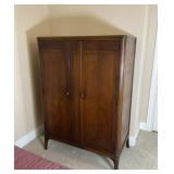 Antique Tell City Gentlemenï¿½s Chest - NO CONTENTS