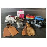 Luggage Tags, Locks and Tracker