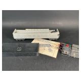 Vintage Lionel 3562 Barrel Car and Accessories