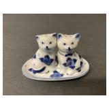 Delft Cat Salt and Pepper Shaker Set