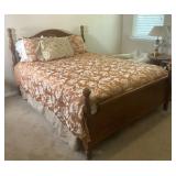 Vintage Wood Low Poster Queen Bed