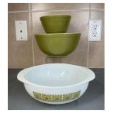 Pyrex Verde Casserole and Mixing Bowls
