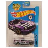BFF66 "Custom 2012 Ford Mustang" Hot Wheels Car
