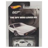 CGB74 "Lotus Esport S1" 007 Hot Wheels Car